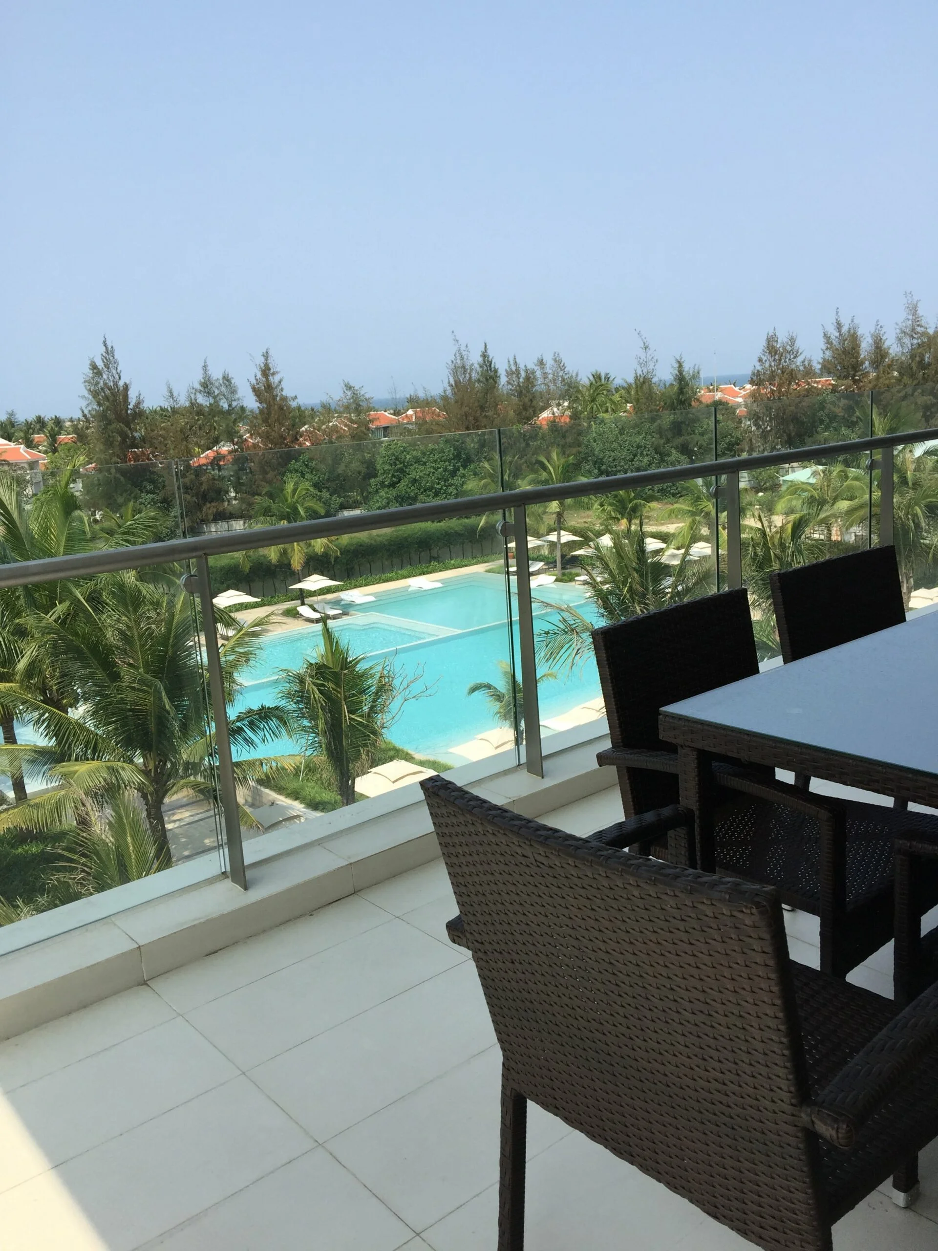 2 BEDROOM OCEAN SUITES APARTMENT IN DANANG FOR SALE