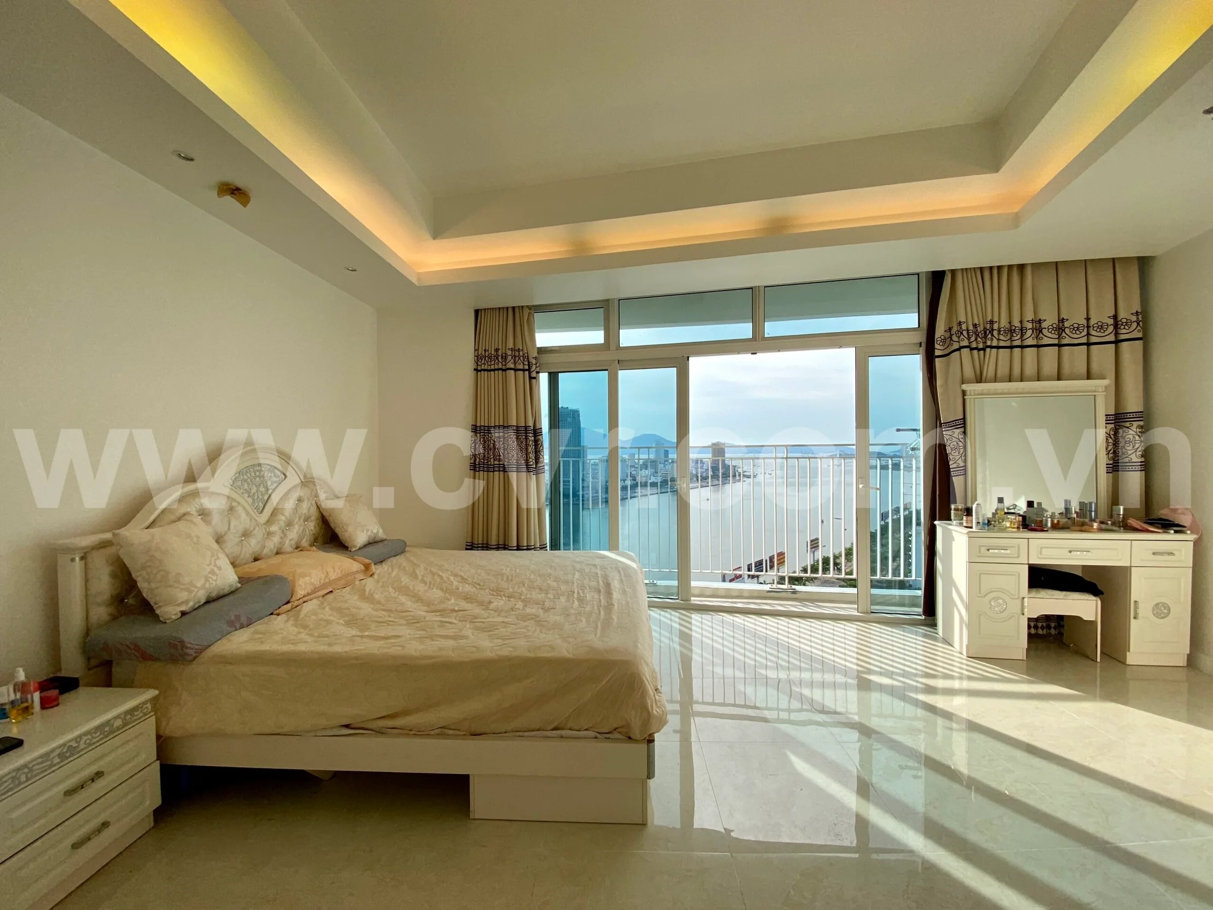 2 BEDROOM APARTMENT AZURA BUILDING FOR SALE IN DA NANG