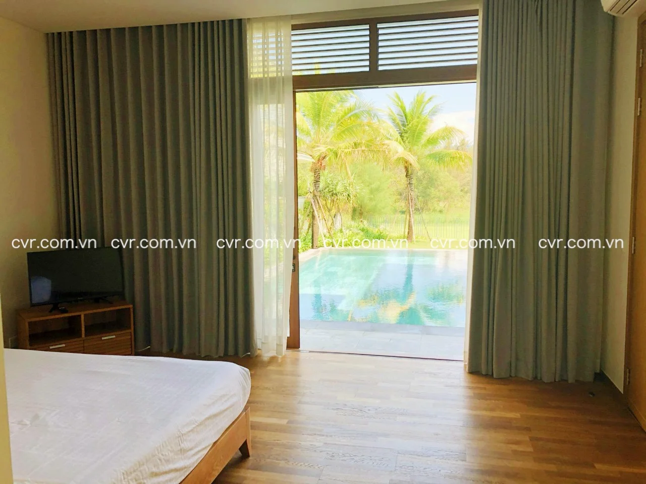 LUXURY 4BDR OCEAN ESTATES VILLA FOR RENT, DA NANG