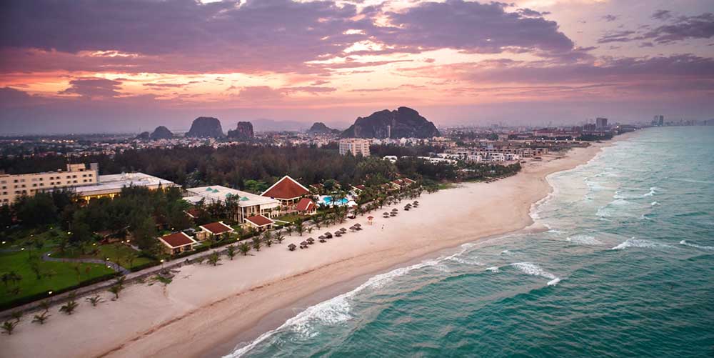 Beachfront 5 Bedroom Villa for Sale in Fusion Resort Danang