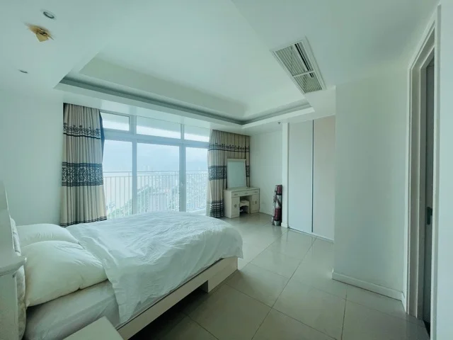 2 BEDROOM APARTMENT AZURA BUILDING FOR SALE IN DA NANG