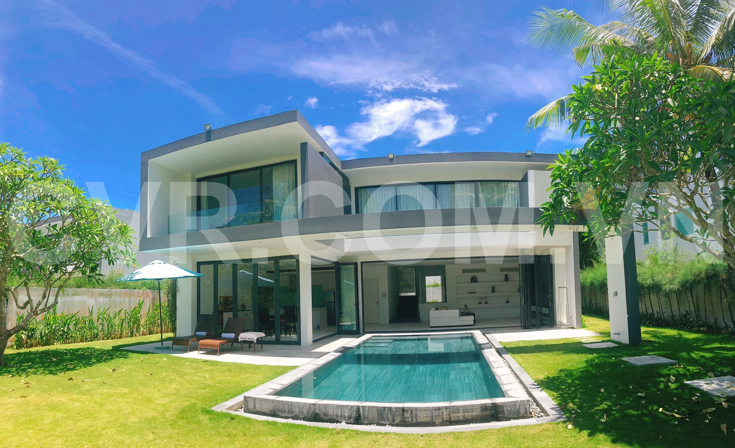 3 BDR. DUNE RESIDENCES DANANG GOLF COURSE VILLA FOR RENT