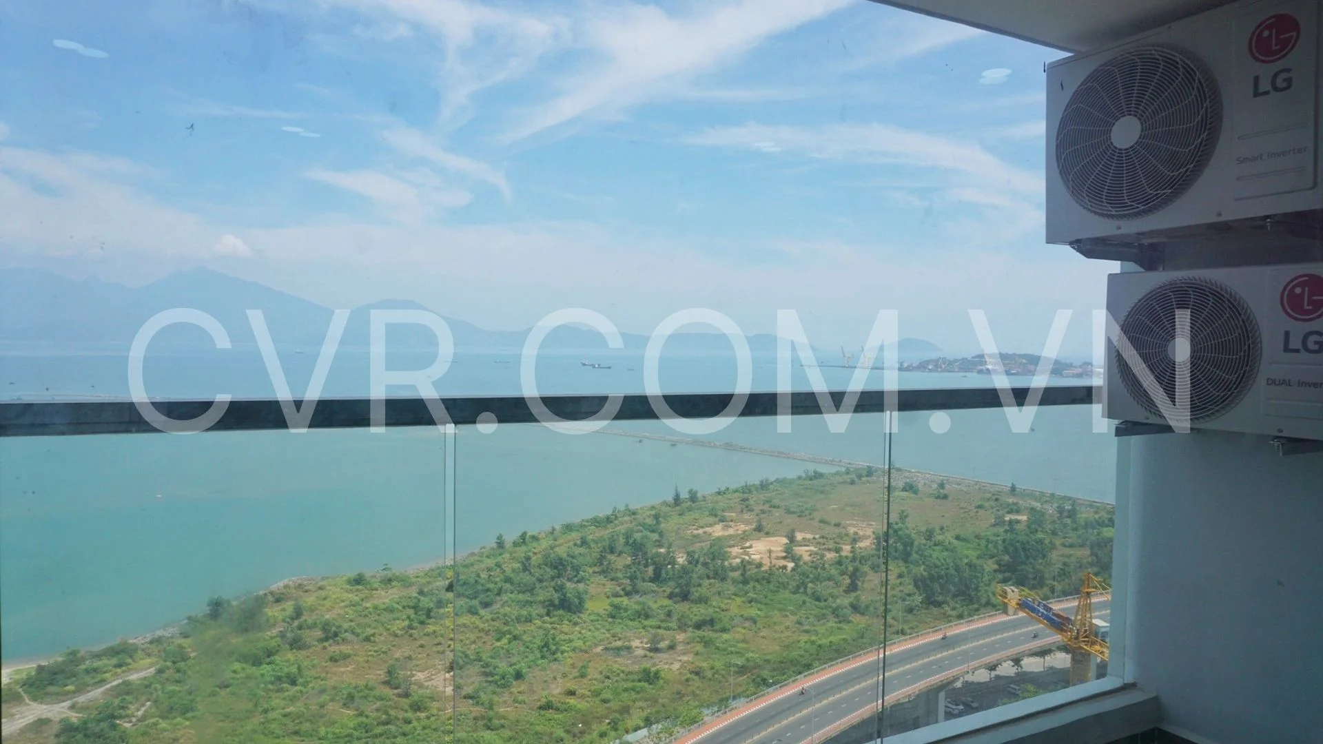 3 BEDROOM APARTMENT FOR RENT WITH OCEAN VIEWS - BLOOMING TOWER DANANG