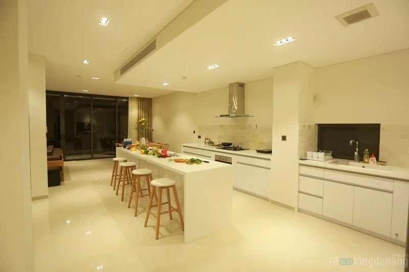 “The Point – The unique golf resort lifestyle” The Point Residences is a perfect example of Vietnam’s premier “golf villa”