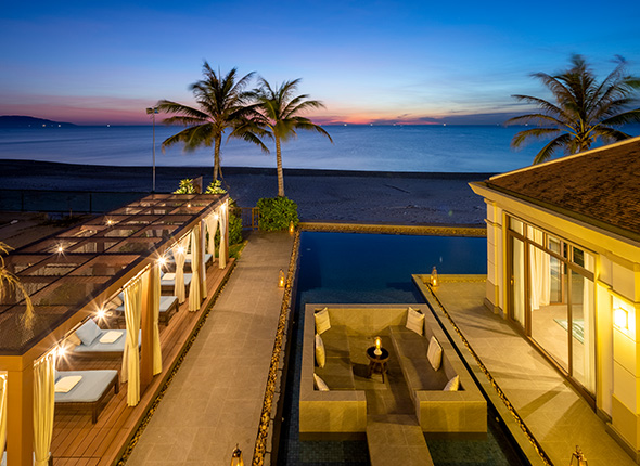 Beachfront 5 Bedroom Villa for Sale in Fusion Beach Resort Danang