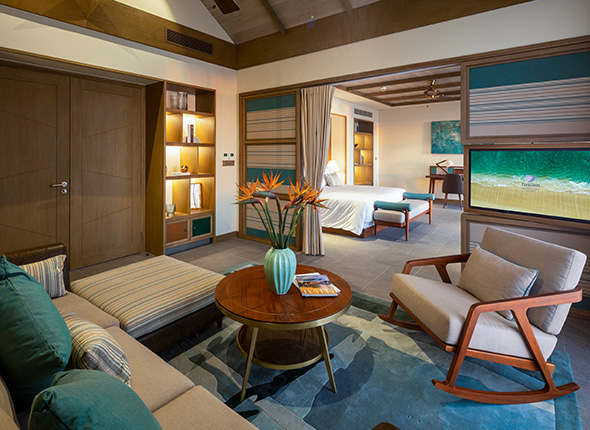 Beachfront 5 Bedroom Villa for Sale in Fusion Beach Resort Danang
