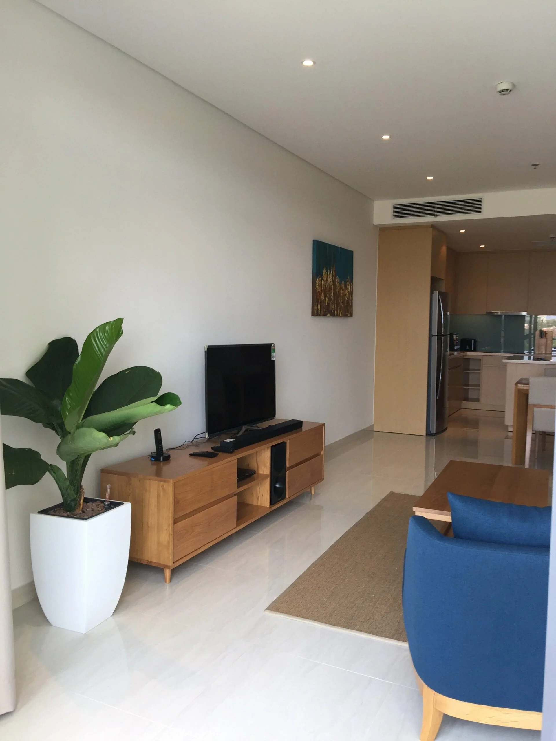2 BEDROOM OCEAN SUITES APARTMENT IN DANANG FOR SALE