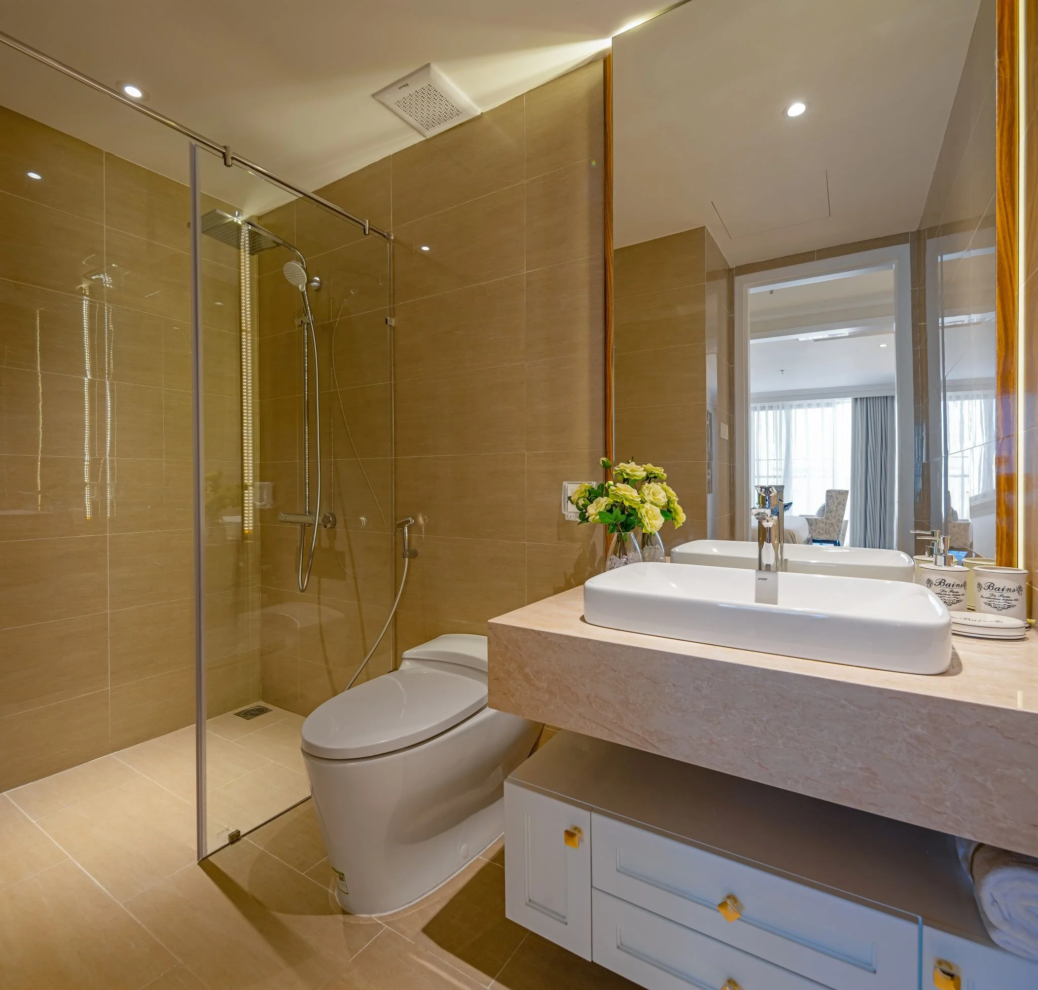 Dual Key Apartment for Sale at The 6Nature Da Nang