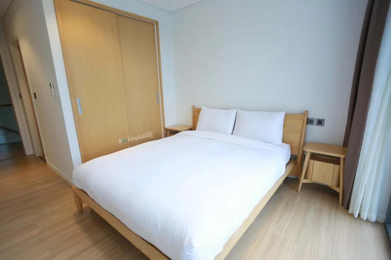 “The Point – The unique golf resort lifestyle” The Point Residences is a perfect example of Vietnam’s premier “golf villa”