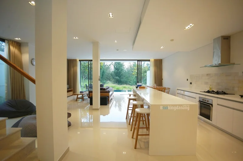 “The Point – The unique golf resort lifestyle” The Point Residences is a perfect example of Vietnam’s premier “golf villa”