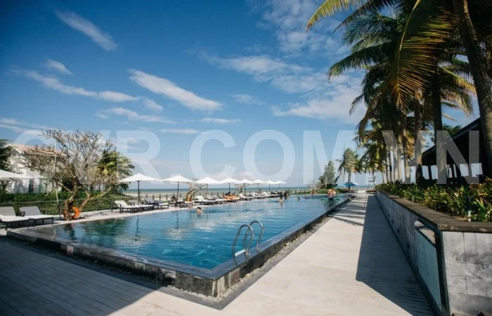 OCEAN SUITES STUDIO FOR RENT IN THE OCEAN VILLA DA NANG