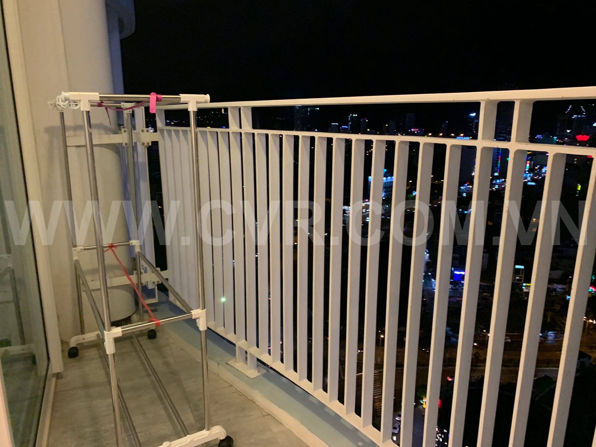 1 BEDROOM APARTMENT FOR RENT IN AZURA BUILDING DA NANG