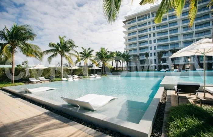 OCEAN SUITES STUDIO FOR RENT IN THE OCEAN VILLA DA NANG