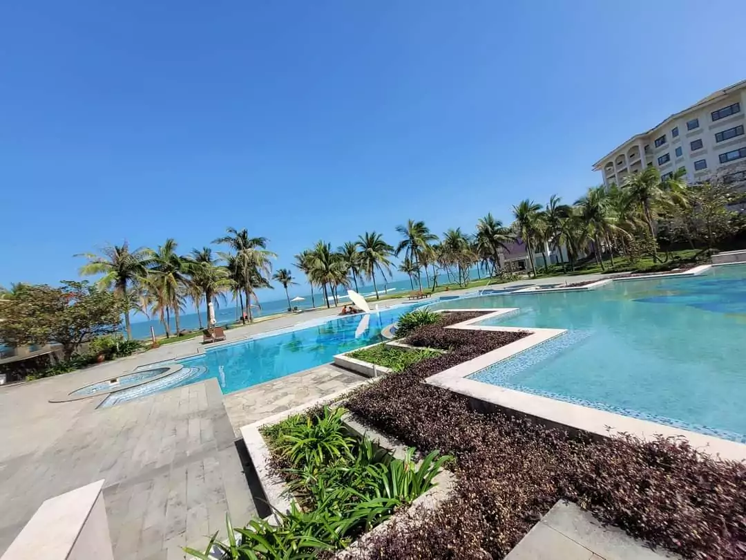 Curated visual reference: Picture Idea: Two Bedroom Full Serviced Apartment Ocean View For Rent