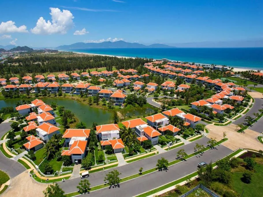 2BR Corner Ocean Suite For Rent in Da Nang