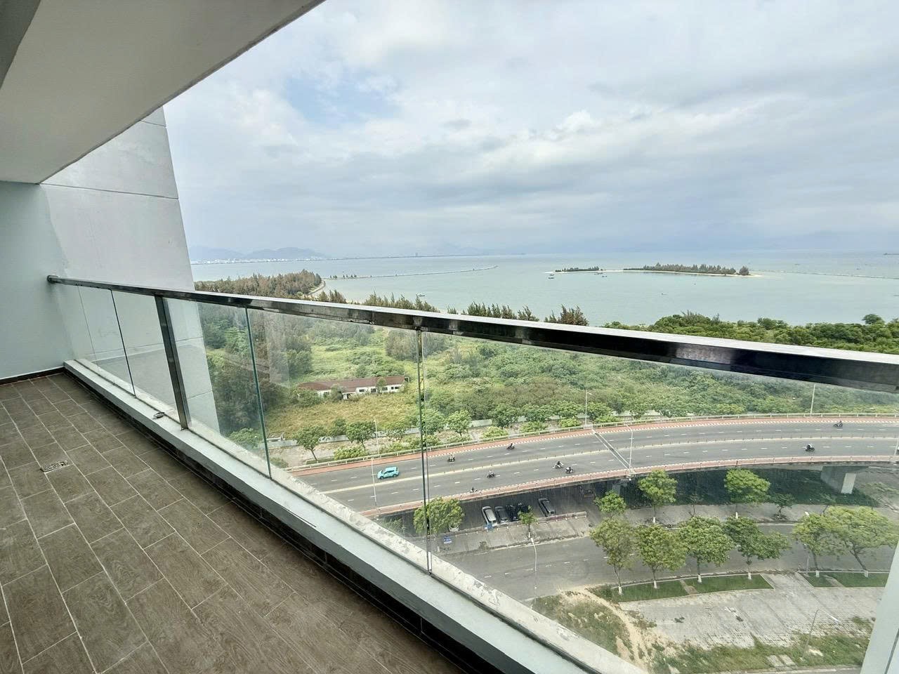 3 bedroom apartment for sale at Bloooming Tower Da Nang