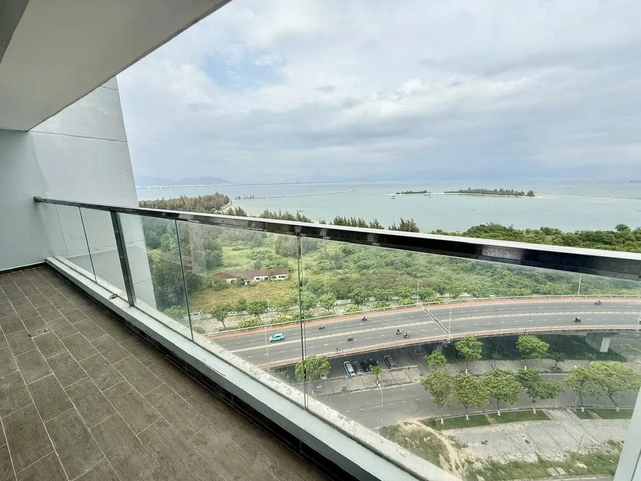 3 bedroom apartment for sale at Bloooming Tower Da Nang