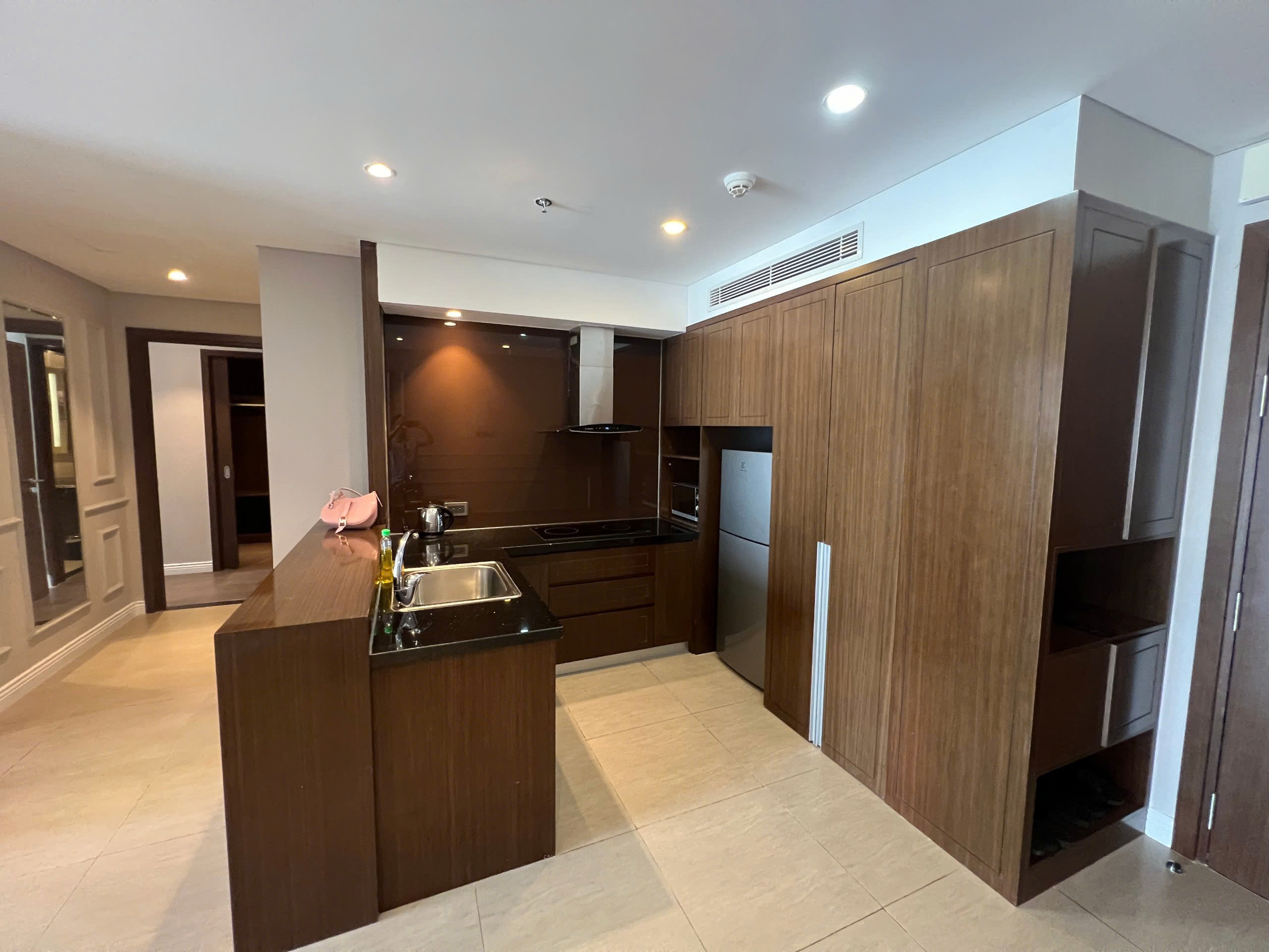 2 Bedroom Beachfront Apartment at the Altara Suites Danang For Sale