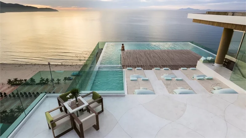 FOR RENT: Luxurious, Modern 2-Bedroom Apartment with Stunning Beachfront Views. Discover upscale living with this luxurious, fully furnished 2-bedroom apartment