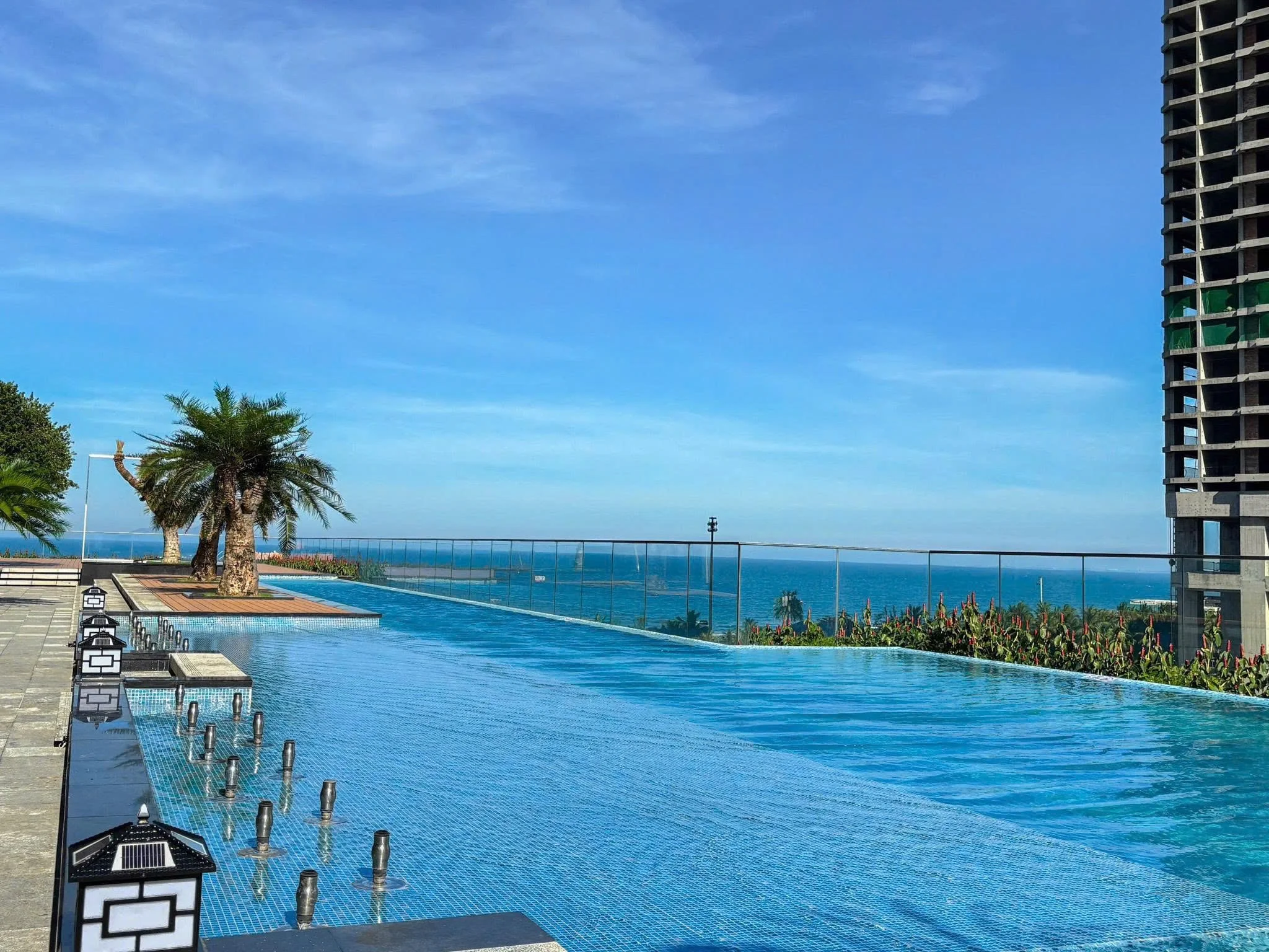 Wyndham Soleil Da Nang | 2 Bedroom Beachfront Apartment with Ocean View for Rent