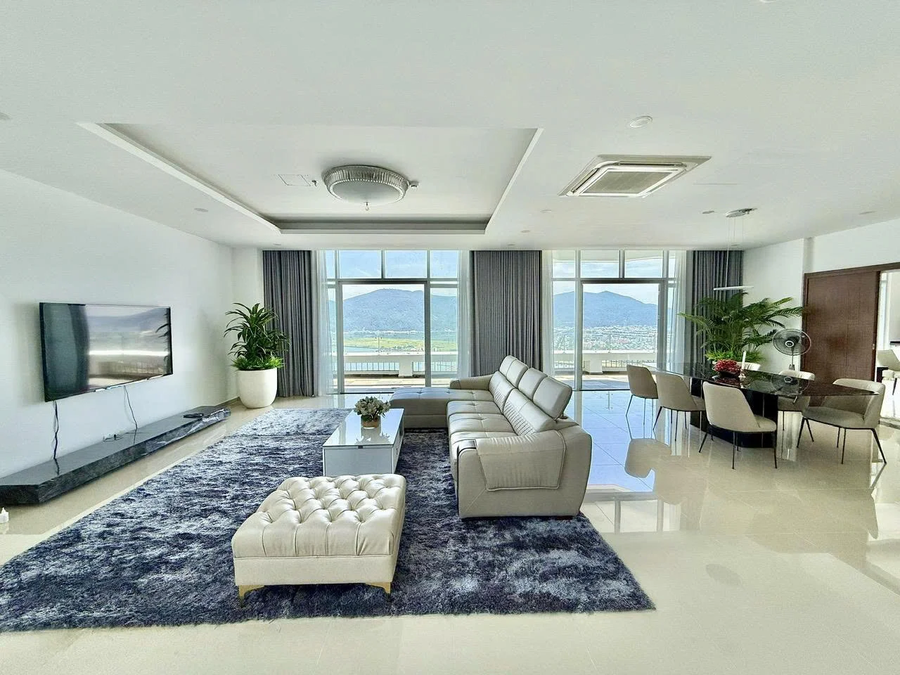 5 Bedroom Penthouse For Rent In Blooming Tower Da Nang