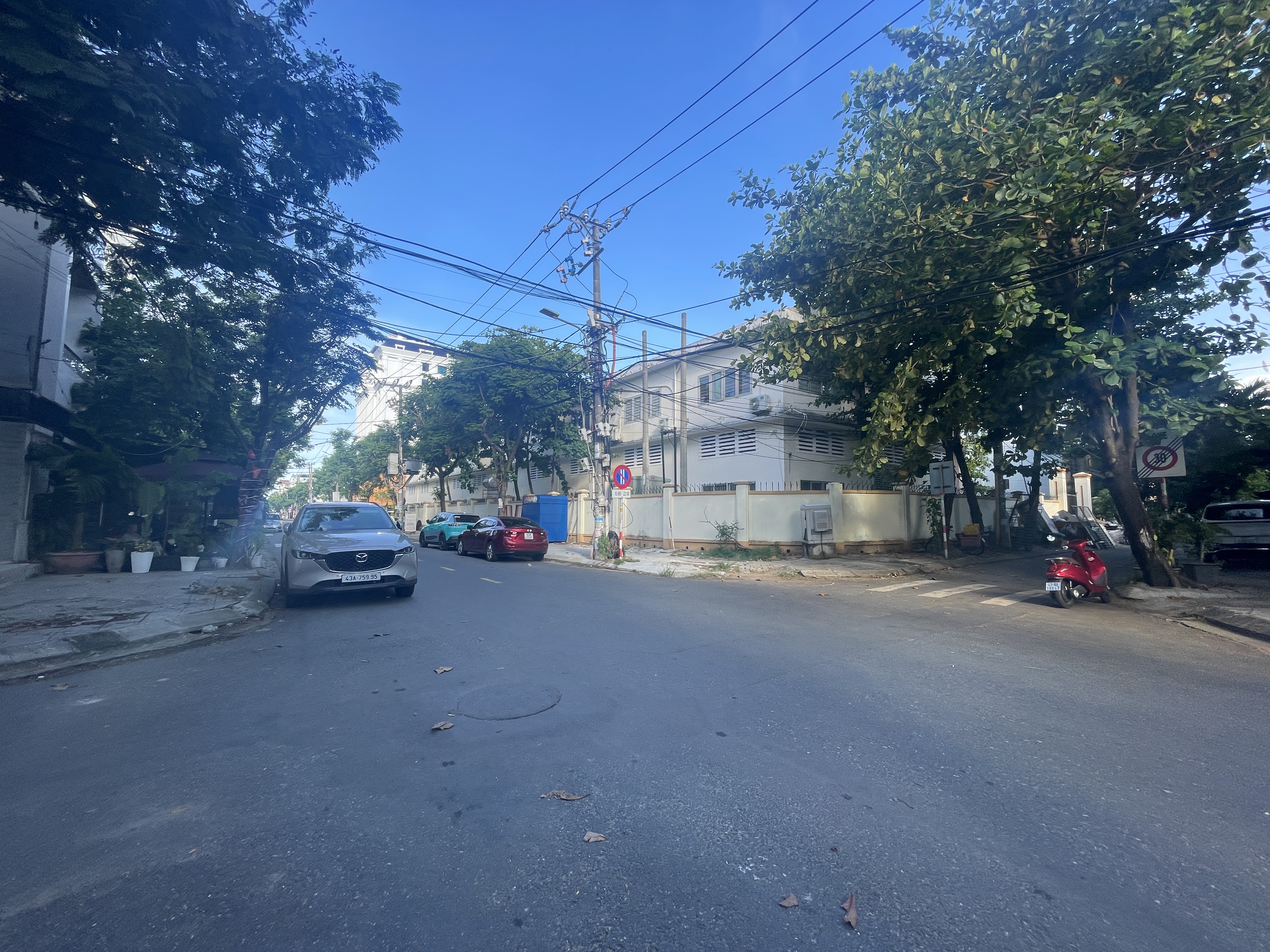 Land for Rent near My Khe Beach – Corner of Ngo Thi Si & An Thuong 14, Da Nang