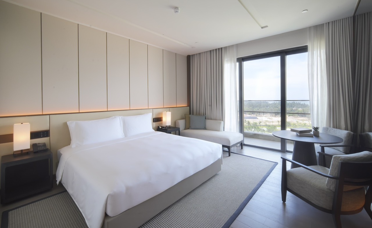 Studio Condo for Sale at Hoiana Residences