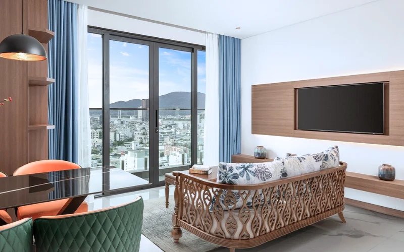 Luxury 3-Bedroom Apartment in the Heart of Da Nang — Sunny Balconies, Stunning Views | Center Point Da Nang