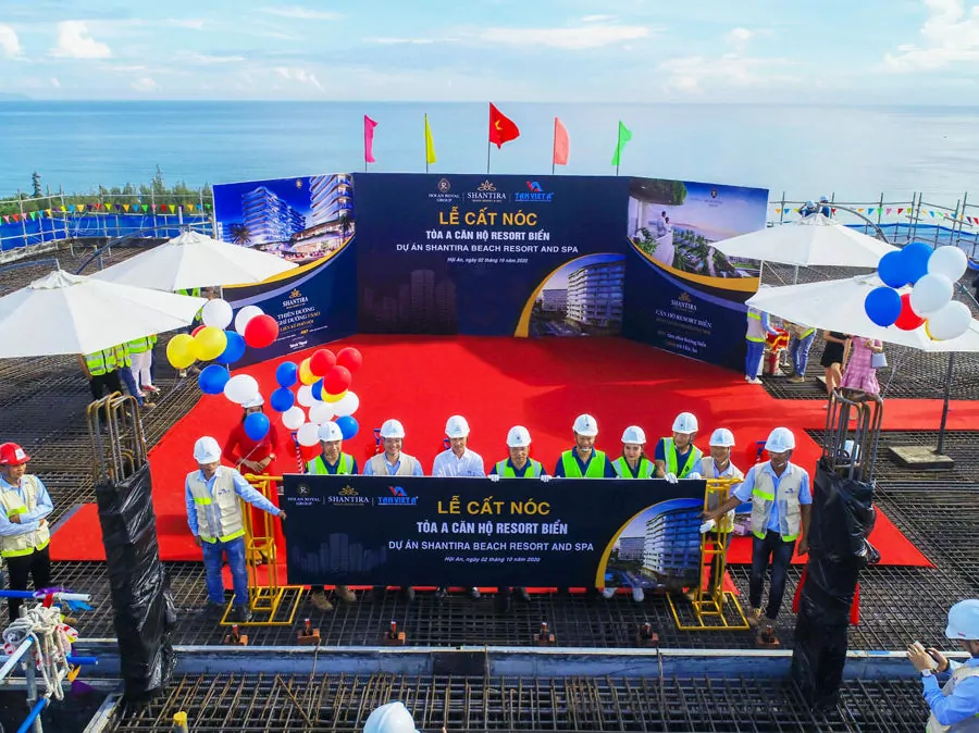 The topping out ceremony of Tower A – Beach condos for sale in Hoi An