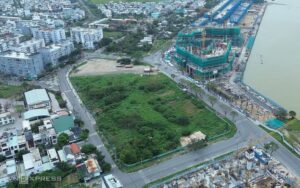 Da Nang Auctions Land Plot At The Head Of Dragon Bridge, Price From 120 Million VND Per Square Meter.